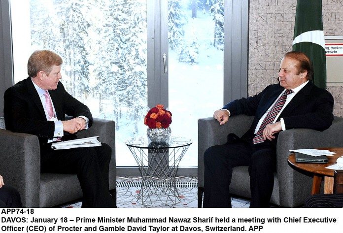 APP74-18PM-Davos-696x473
