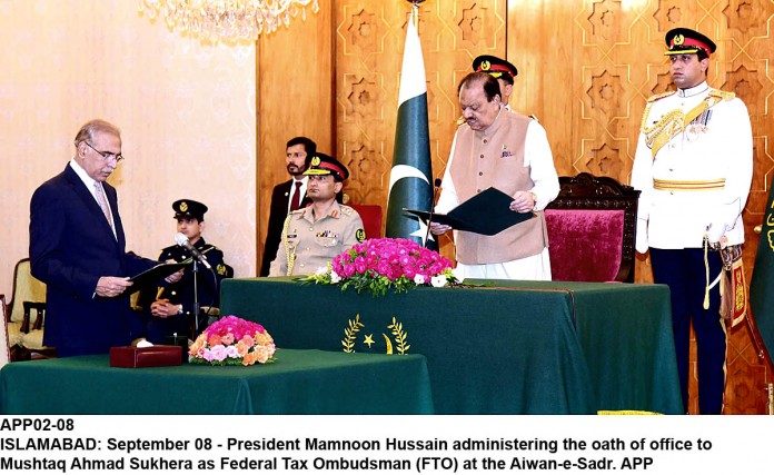 APP02-08President-Islamabad-696x427