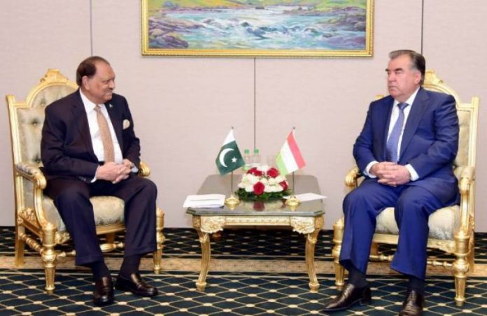 tajik mamnoon