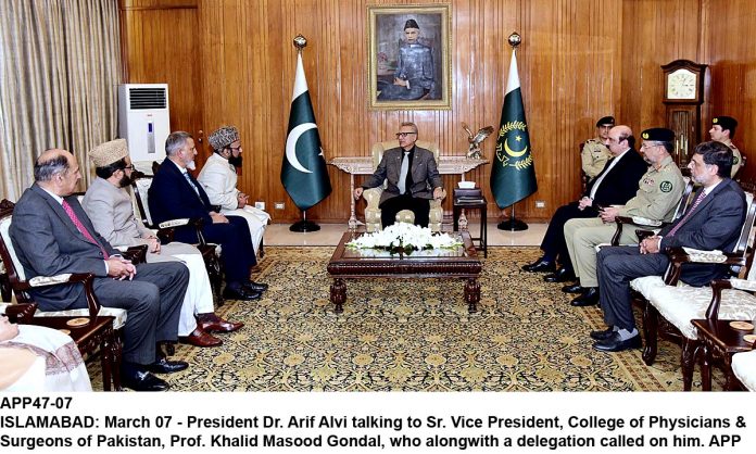 APP47-07President-Islamabad-696x418