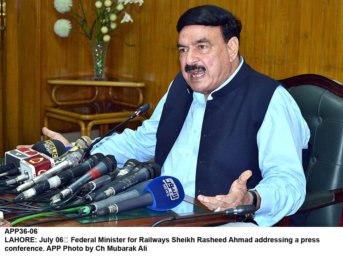 APP36-06Lahore RAILWAYS