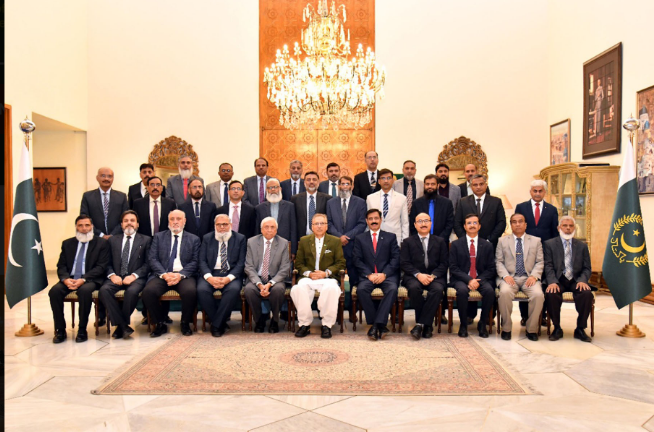 arif-alvi-1