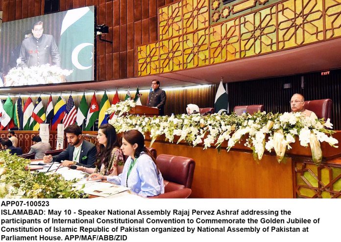 APP07-100523Islamabad