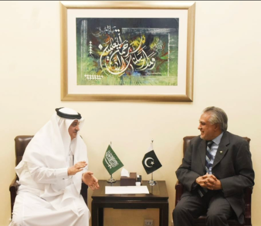 ishaq-dar-534x462