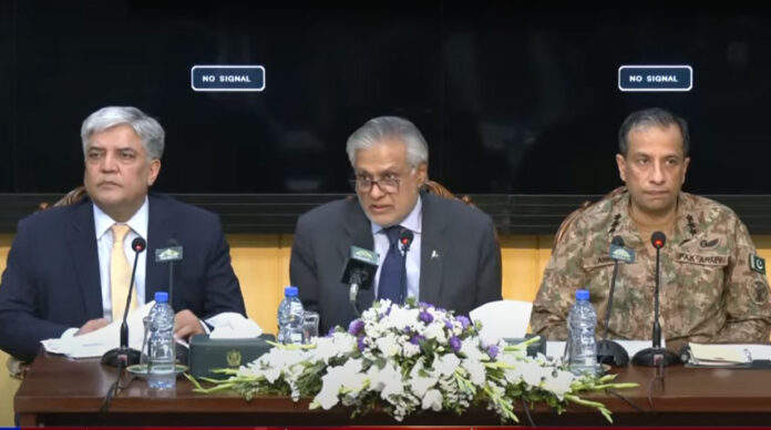 Ishaq-Dar-brieing-696x388