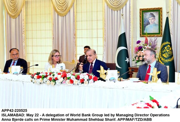APP42-220525PM-Islamabad