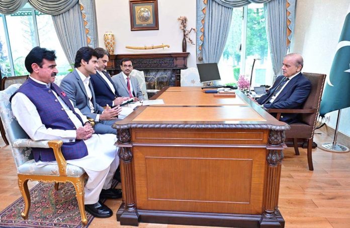 APP44-170625PM-Islamabad
